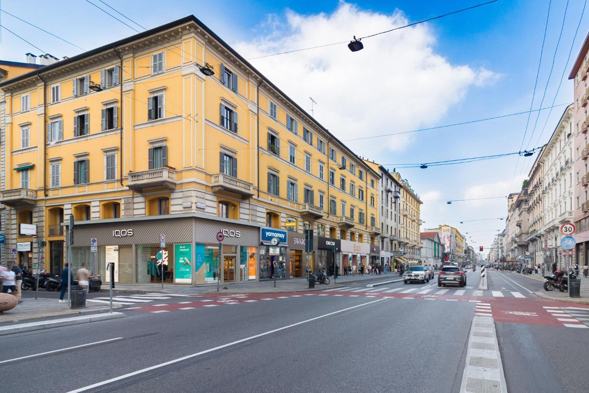 Art Combo In Porta Venezia, Milano Lägenhet Exteriör bild
